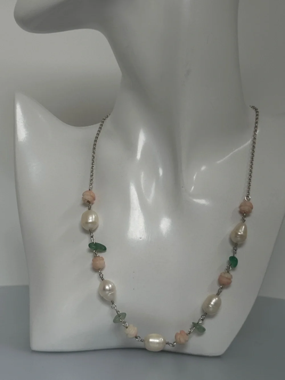 925 sterling Silver Freshwater Pearl Pink Coral and Green Jade Stones Necklace